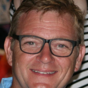 Meet your Posher, Stuart